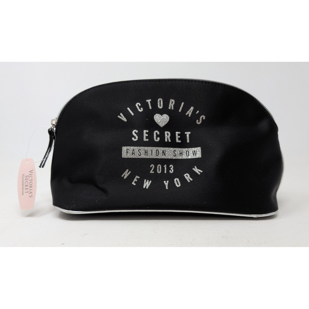 VICTORIA'S SECRET Cosmetic Makeup Bag Brush Set New York Fashion Show 2013 - NEW